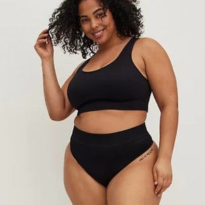 TORRID BLACK RIBBED SEAMLESS THONG PANTY